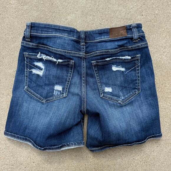 BKE Stella Distressed Stretch Blue Jean Shorts Size 27 ABK1930 - Picture 2 of 9